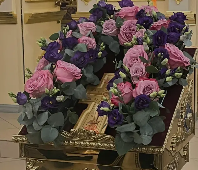 Вынос Животворящего Креста Господня