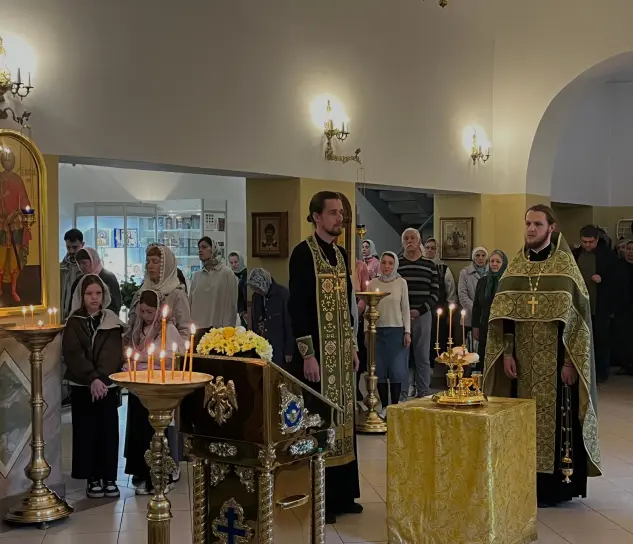 🕊️ Всенощное бдение 30 мая, в канун праздника Святой Троицы.